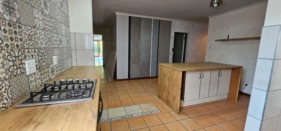 5 Bedroom Property for Sale in Mooinooi North West